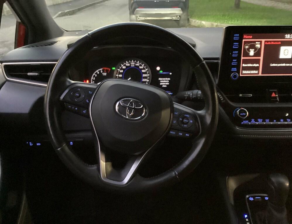 Toyota Corolla 1.8 hybrid Active cvt