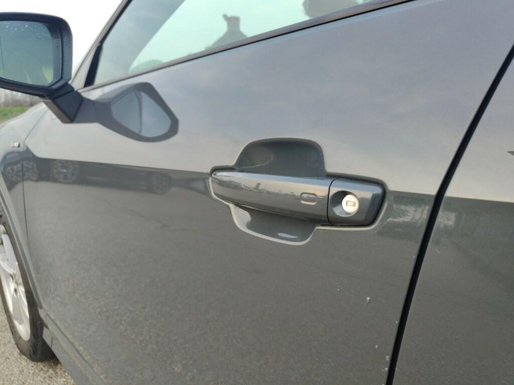 Audi Q2 30 1.6 tdi S Line Edition s-tronic my19