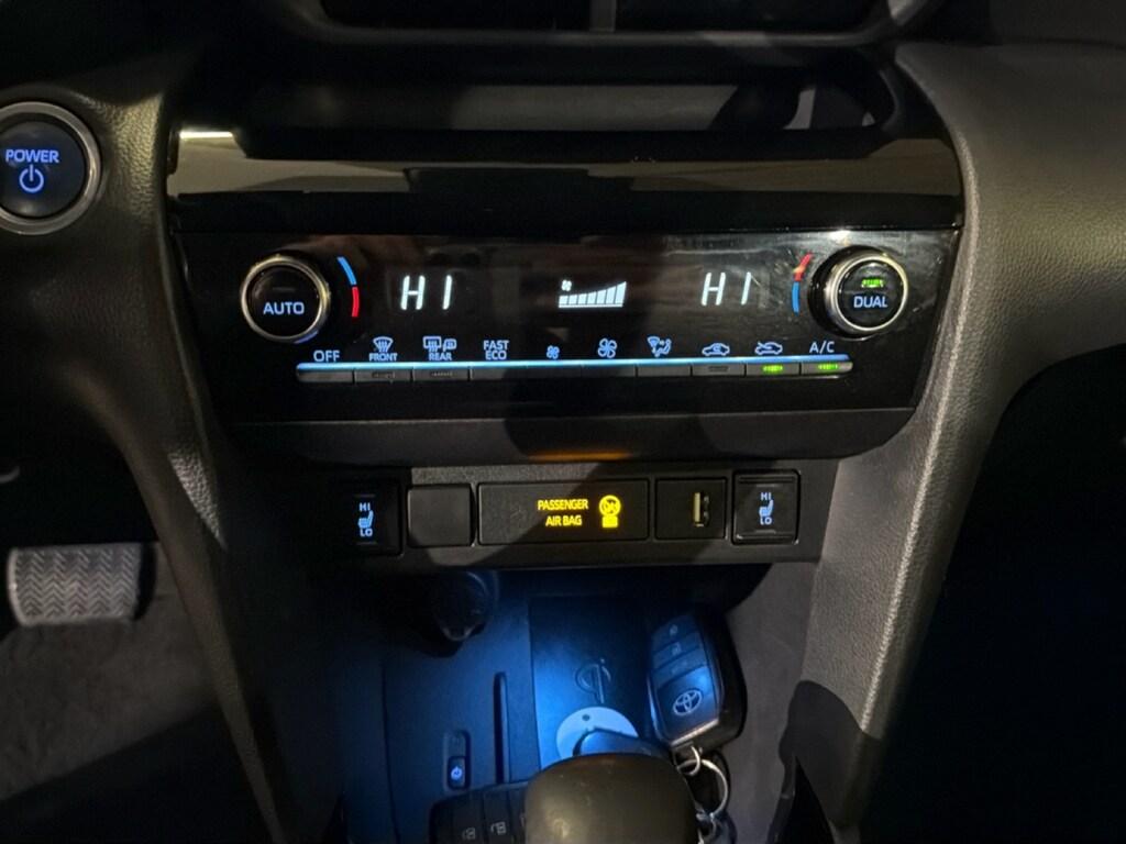 Toyota Yaris Cross 1.5h Premiere fwd 116cv e-cvt