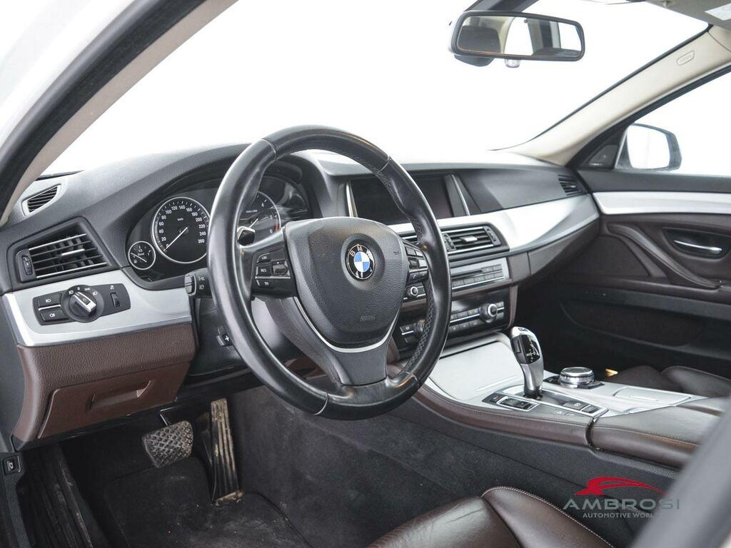 BMW Serie 5 520d Touring xdrive Luxury 190cv auto