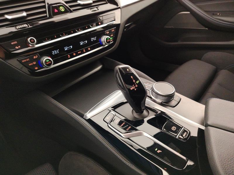 BMW Serie 5 530d Touring mhev 48V xdrive Msport auto