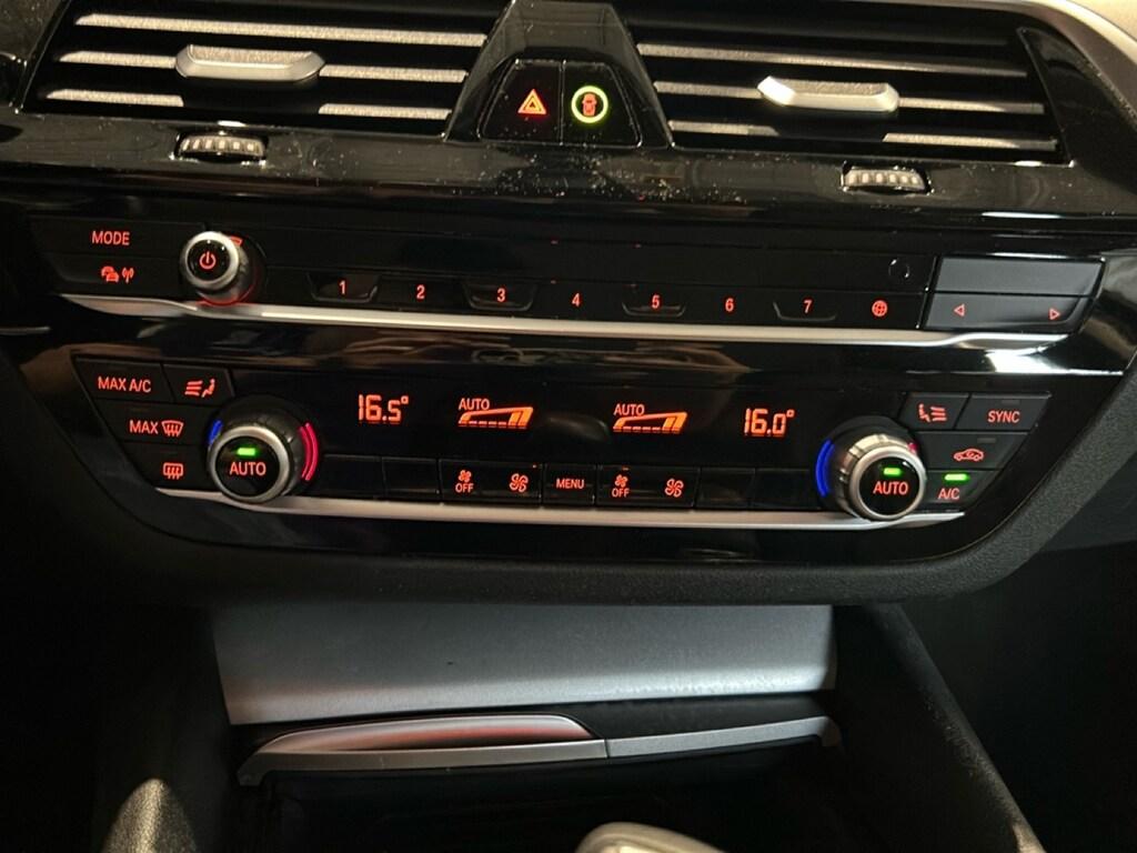 BMW Serie 5 520d Touring mhev 48V Business auto
