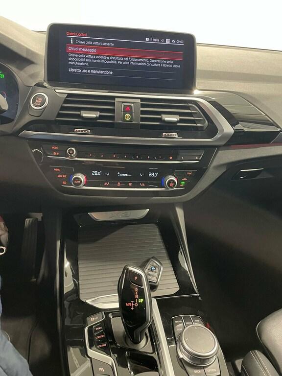 BMW X3 xdrive20d mhev 48V xLine auto