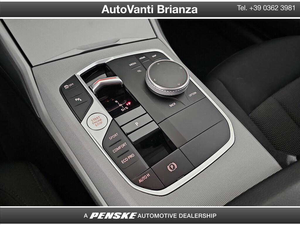 BMW Serie 3 318d Touring mhev 48V auto