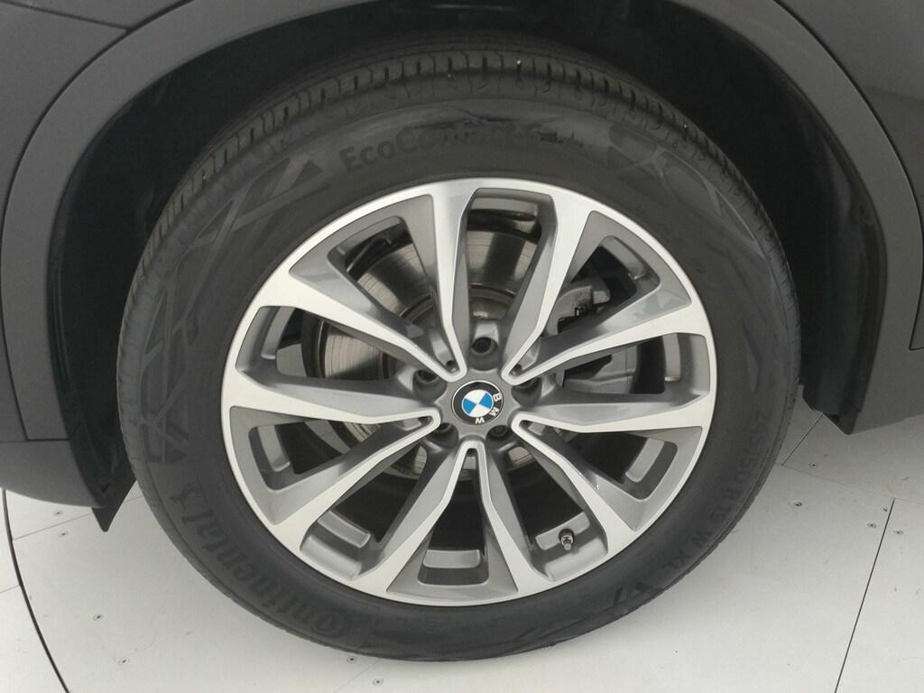 BMW X3 sdrive18d mhev 48V auto