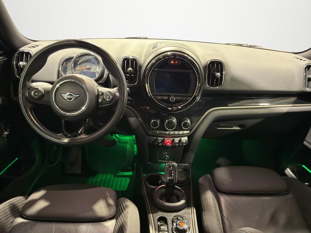 Mini Cooper D Countryman 2.0 TwinPower Turbo Cooper D Boost ALL4 Steptronic