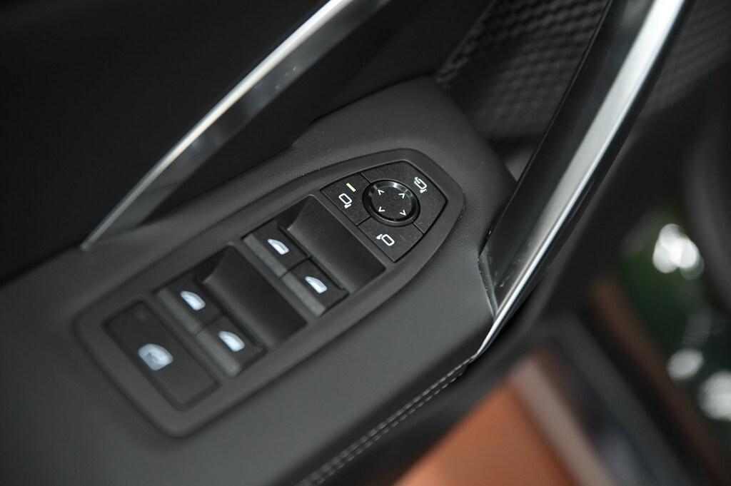 BMW X1 sdrive18d X-Line auto