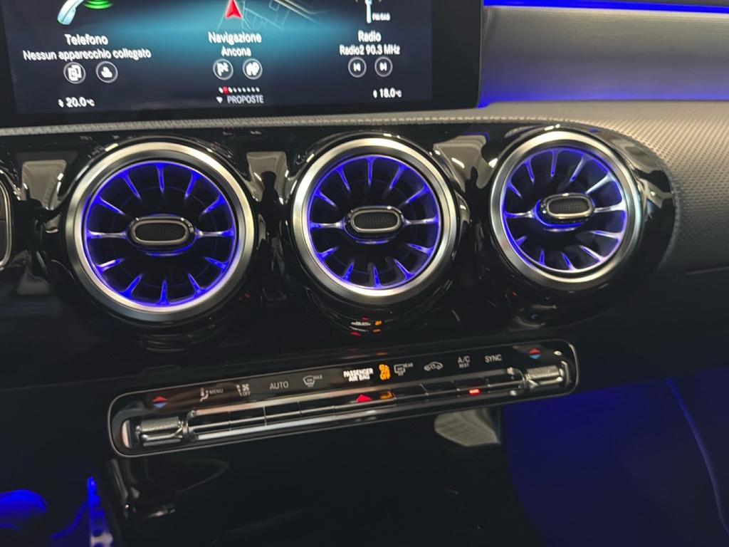 Mercedes Classe A 180 d Premium Night edition auto
