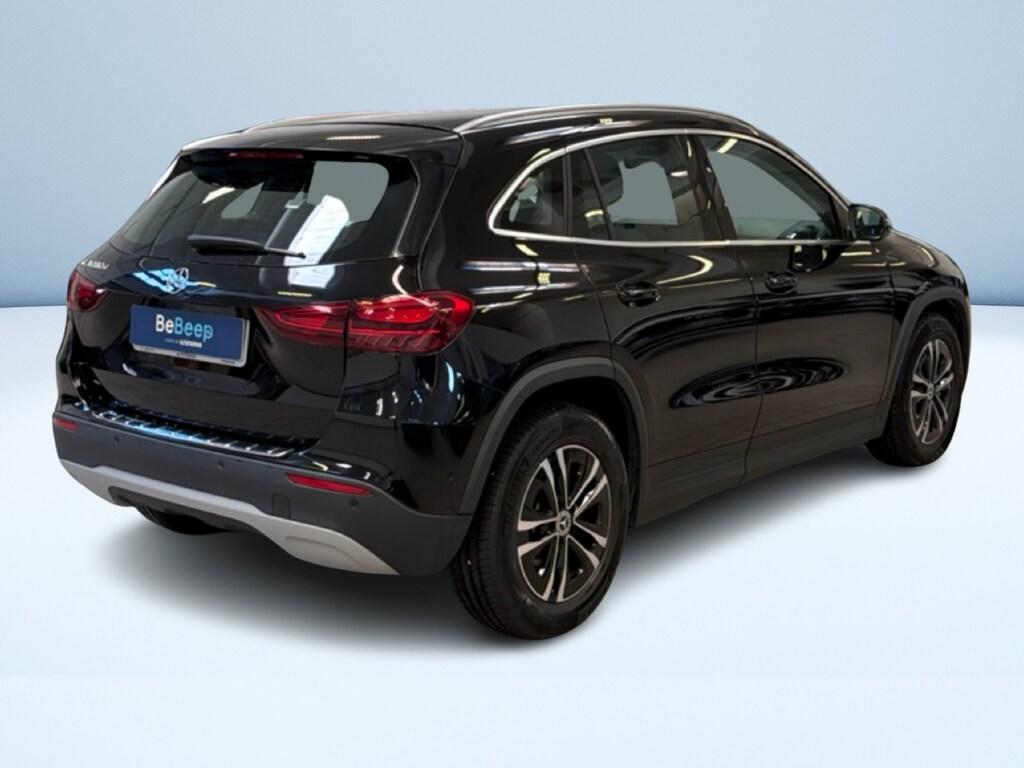 Mercedes GLA 180 d Advanced auto