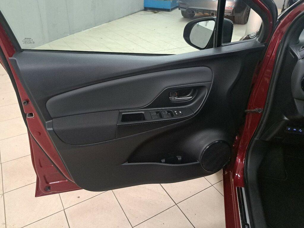 Toyota Yaris 5p 1.5 hybrid Trend Red Edition