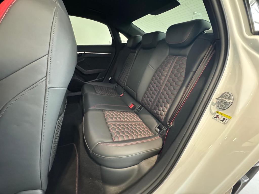 Audi RS3 Sedan 2.5 tfsi quattro s-tronic