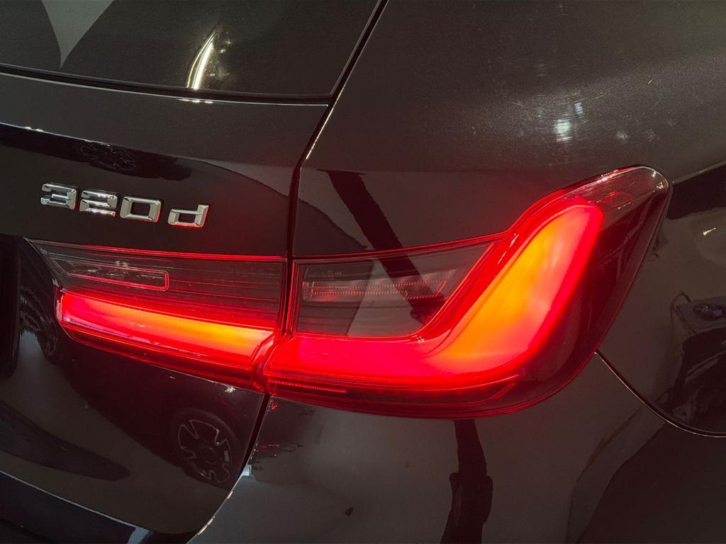 BMW Serie 3 320d Touring mhev 48V Msport xdrive auto