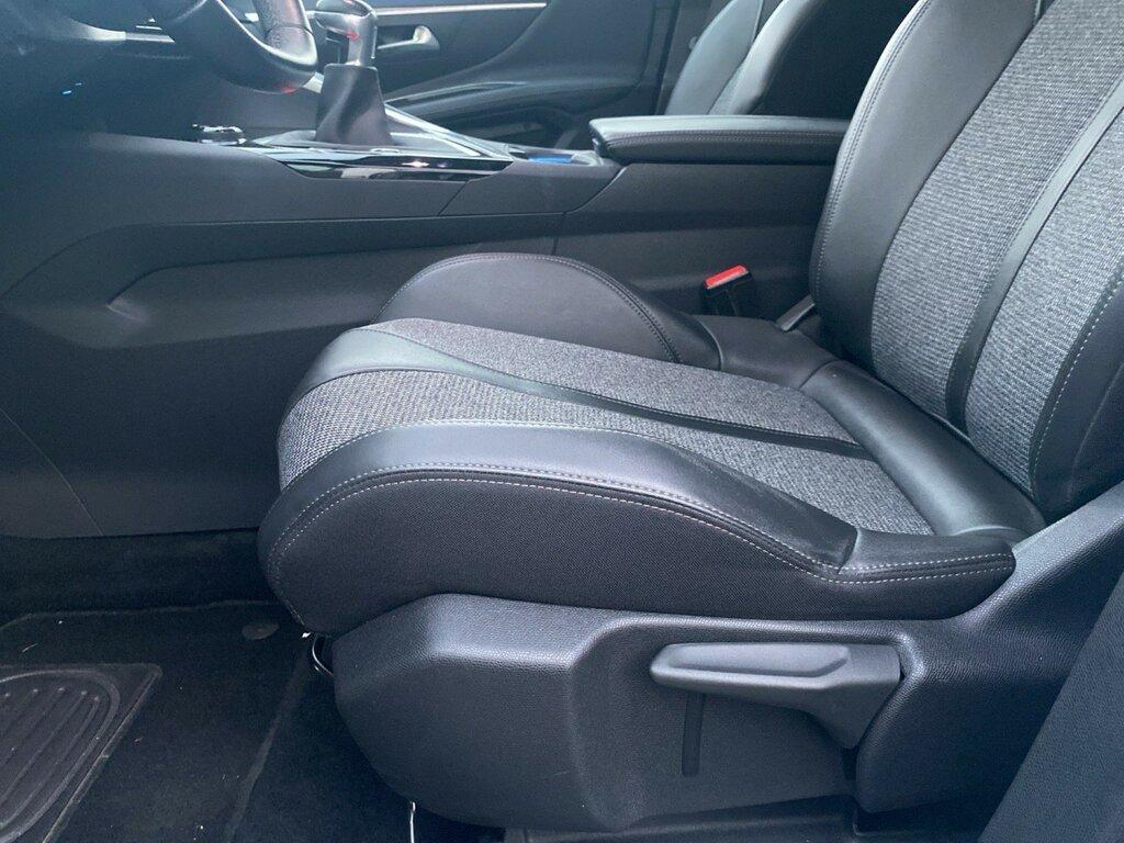 Peugeot 3008 1.2 puretech t. Allure s&s 130cv my18