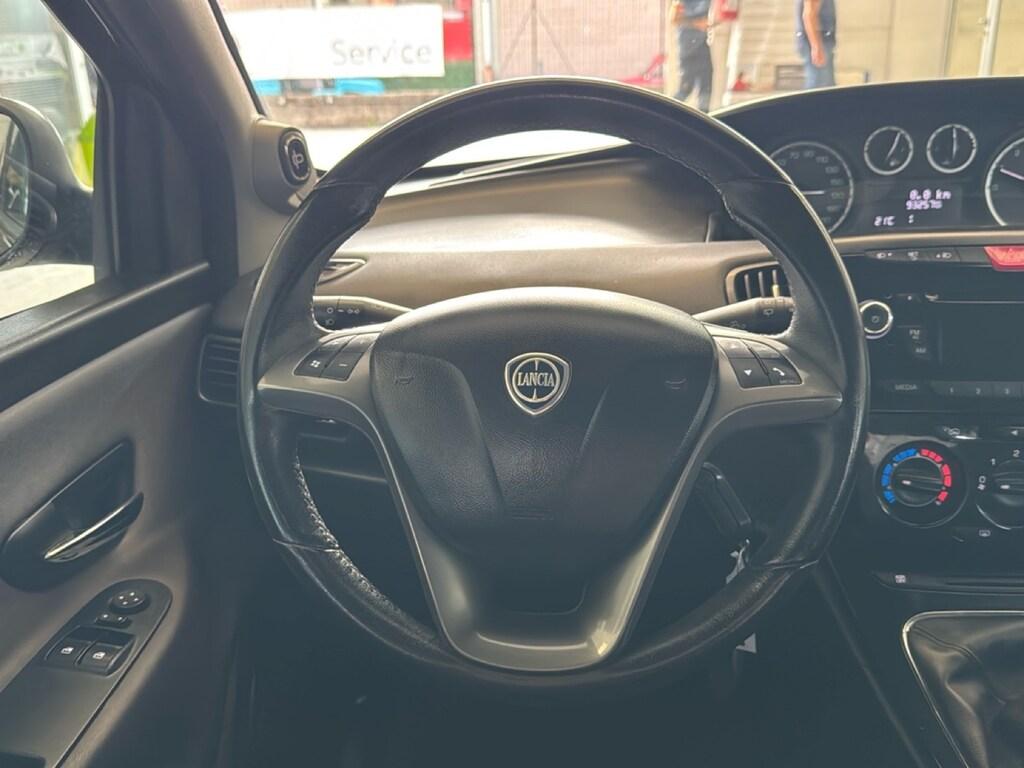 Lancia Ypsilon 1.2 8v Gold s&s 69cv