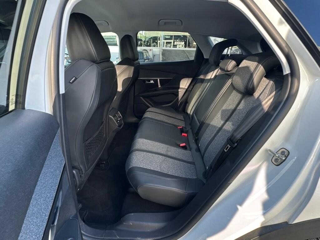 Peugeot 3008 1.5 bluehdi Allure s&s 130cv