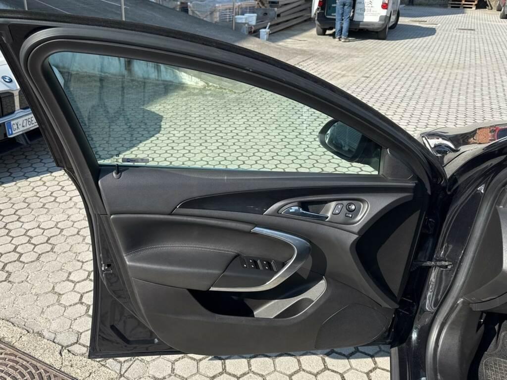 Opel Insignia Sports Tourer 2.0 cdti Cosmo Business 170cv AT6