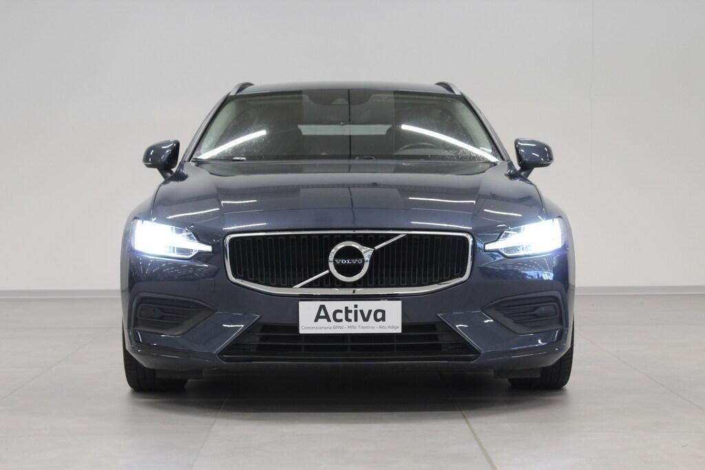 Volvo V60 2.0 B4 Momentum Business auto