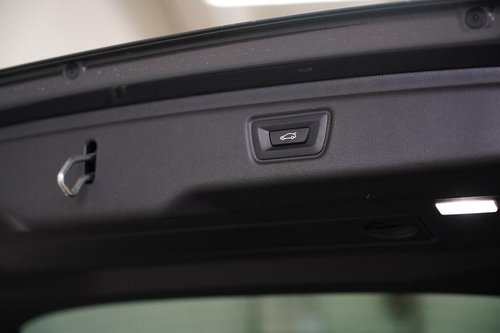 BMW Serie 3 320d Touring mhev 48V Msport xdrive auto