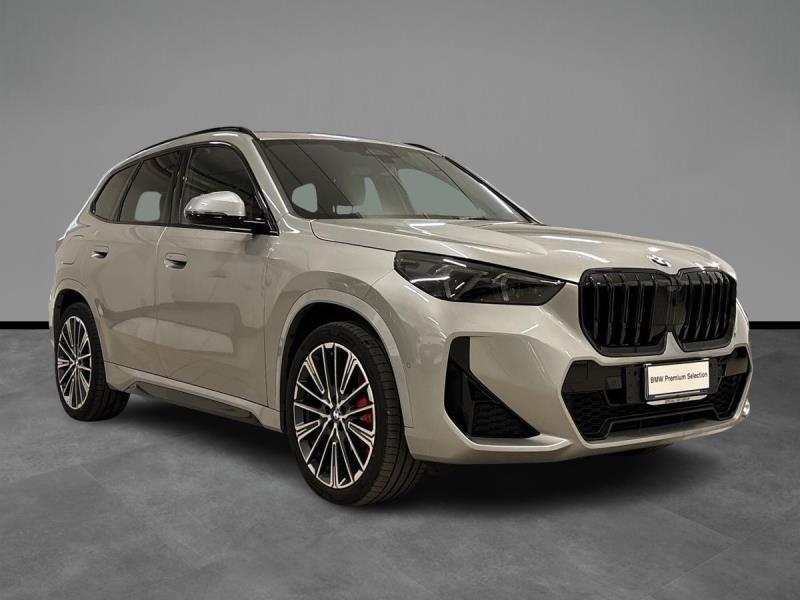BMW X1 xdrive23i mhev 48V MSport Pro auto