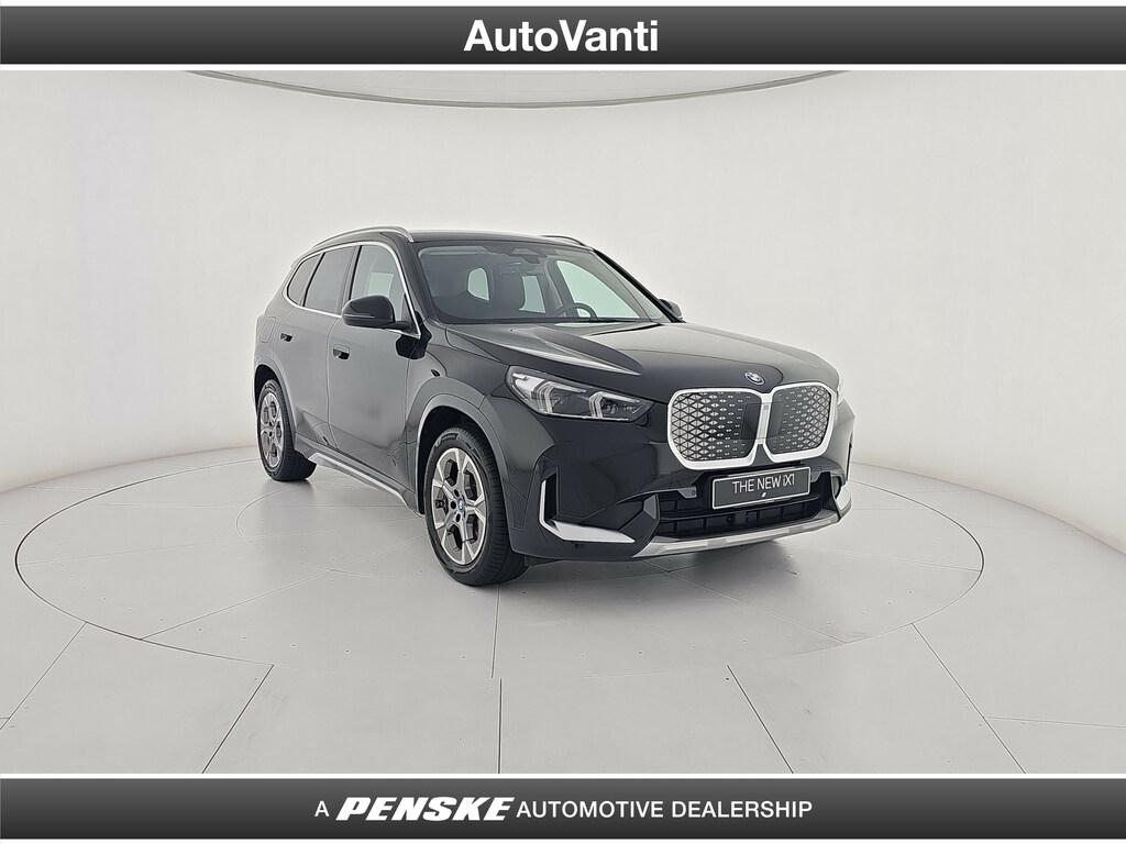 BMW iX1 edrive 20 Special Edition