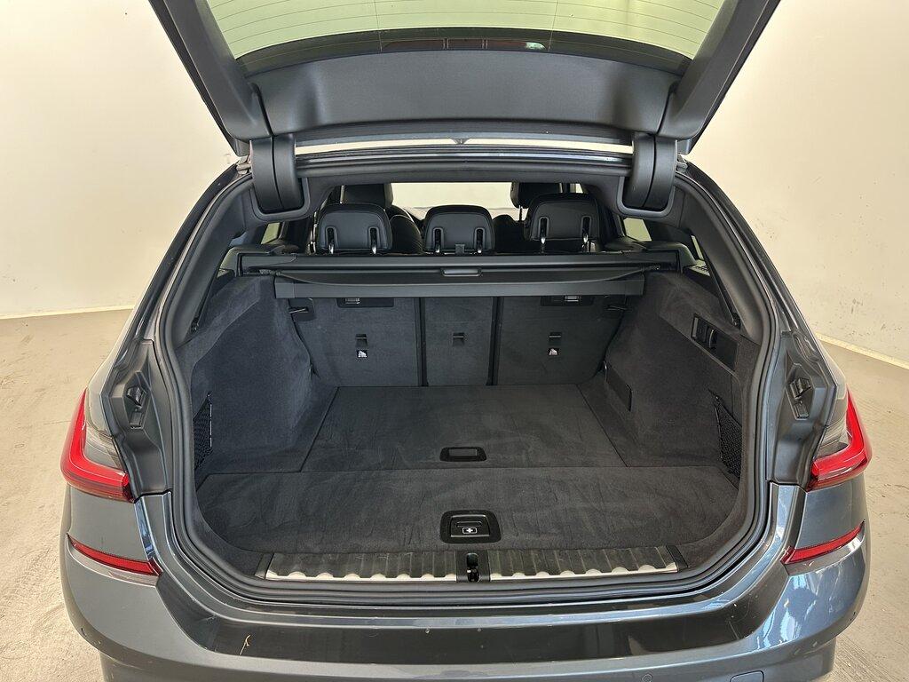 BMW Serie 3 318d Touring mhev 48V Msport auto