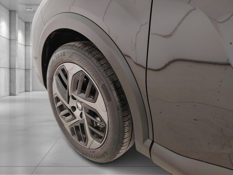 Citroen C4 X 1.2 hybrid Business 136cv e-dcs6