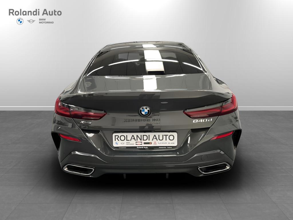BMW Serie 8 840d Gran Coupe mhev 48V xdrive Individual Composition Msport auto