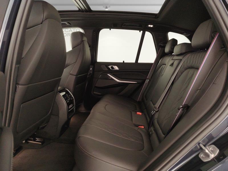 BMW X5 xdrive40d mhev 48V Msport auto