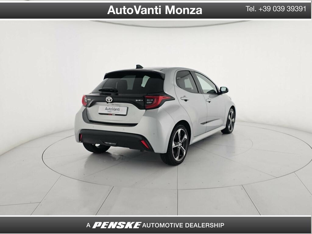 Toyota Yaris 1.5h 130 Lounge