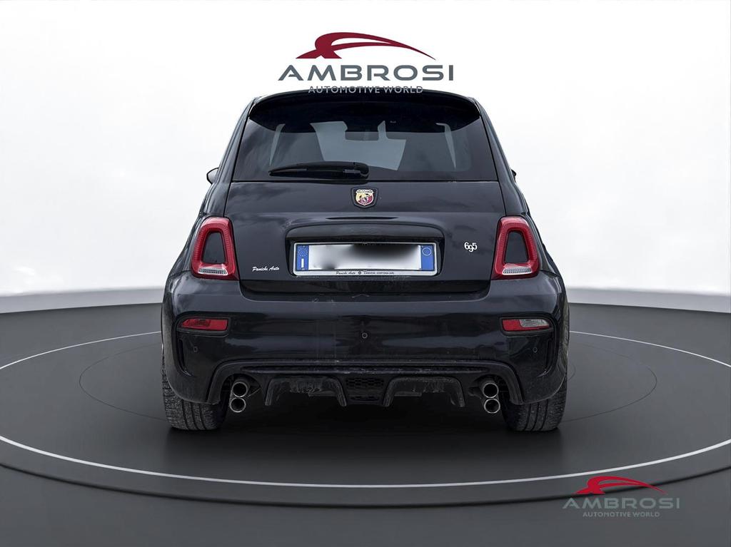 Abarth 695 1.4 t-jet 180cv