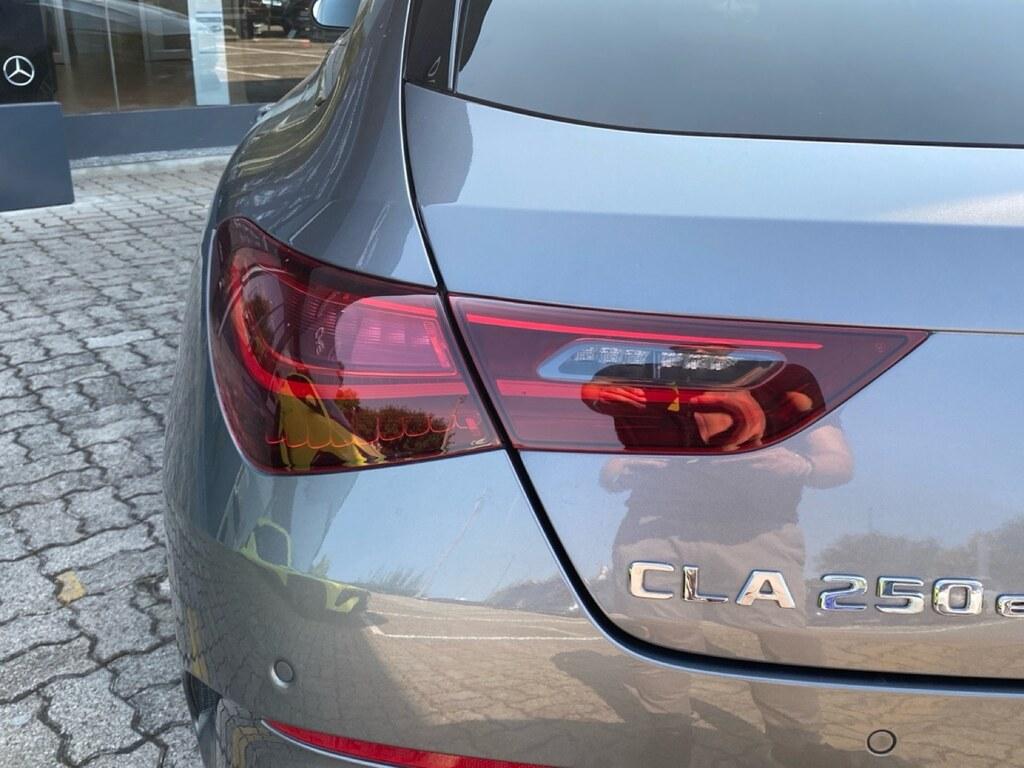 Mercedes CLA Shooting Brake 250 e phev AMG Line Advanced Plus auto