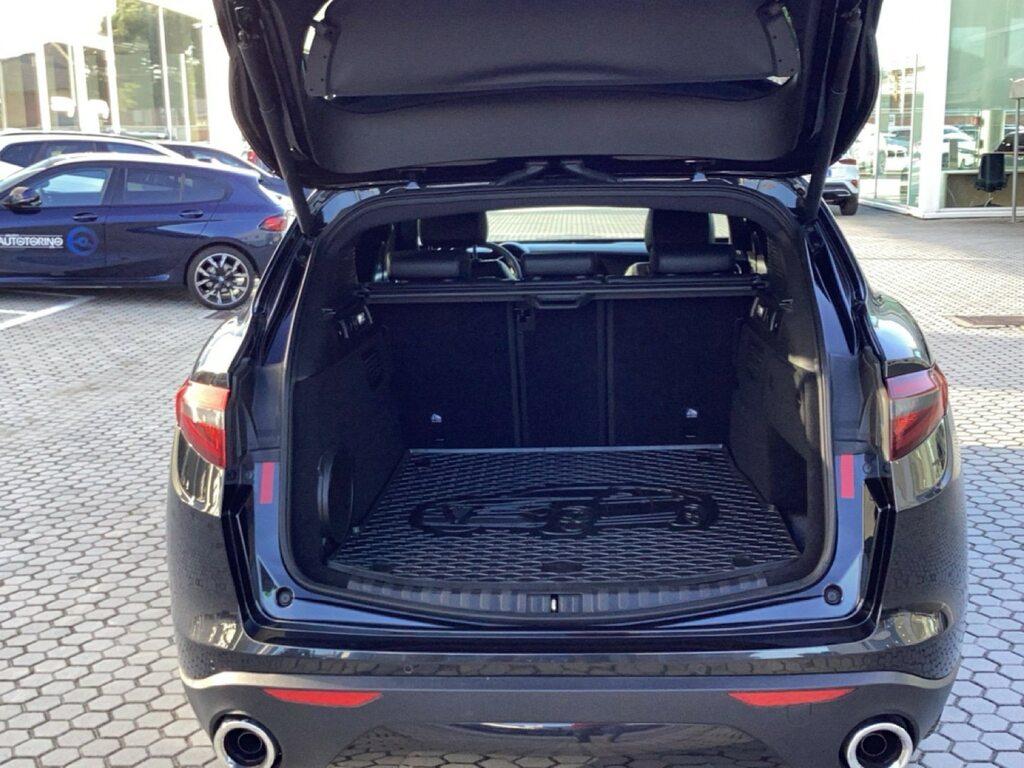 Alfa Romeo Stelvio 2.2 t Executive Q4 210cv auto my19
