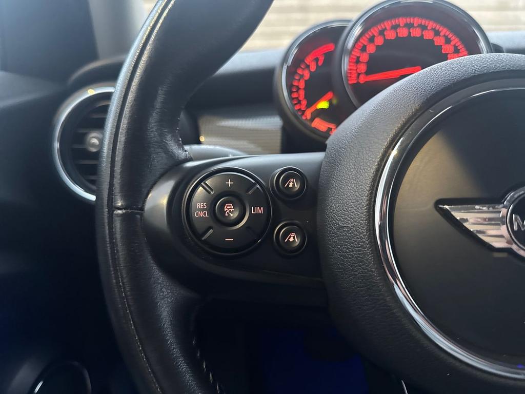 Mini Cooper 1.5 Cooper Hype Auto