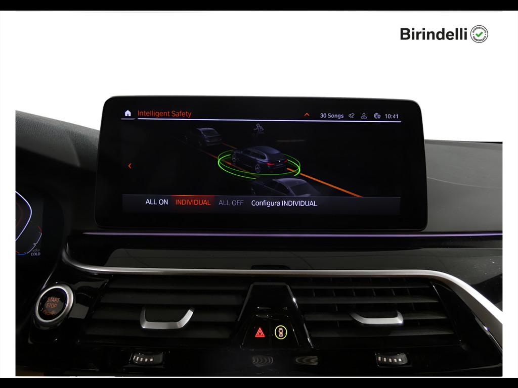 BMW Serie 5 520d Touring mhev 48V xdrive Msport auto