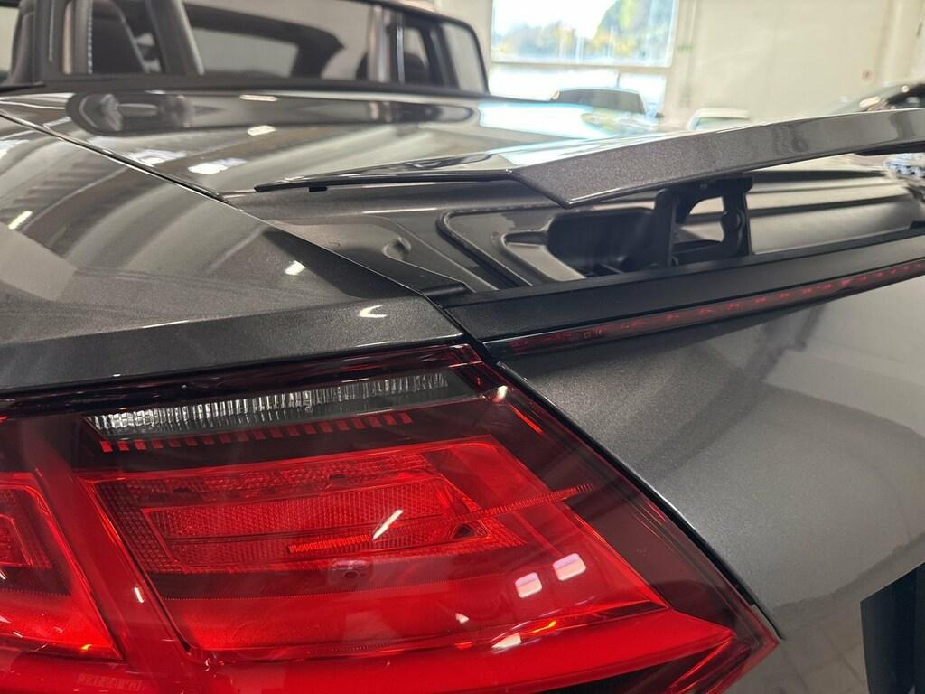 Audi TT Roadster 40 2.0 tfsi s-tronic