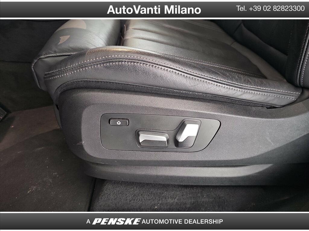 BMW X5 xdrive30d mhev 48V xLine auto
