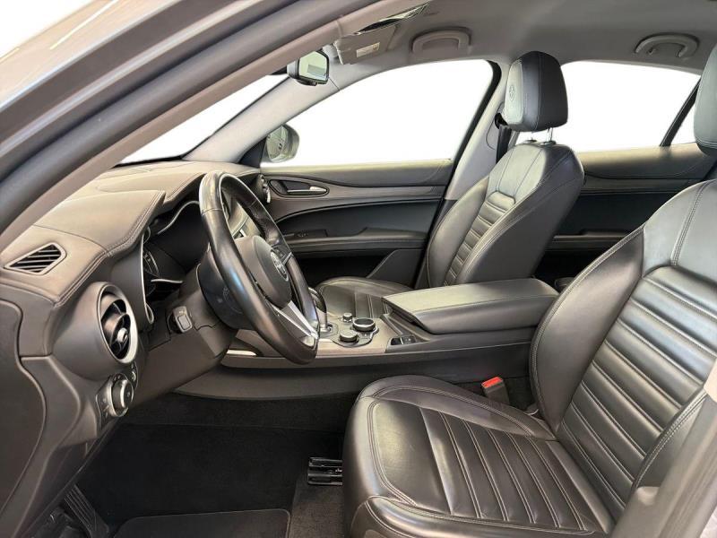 Alfa Romeo Stelvio 2.2 t Executive Q4 210cv auto my19