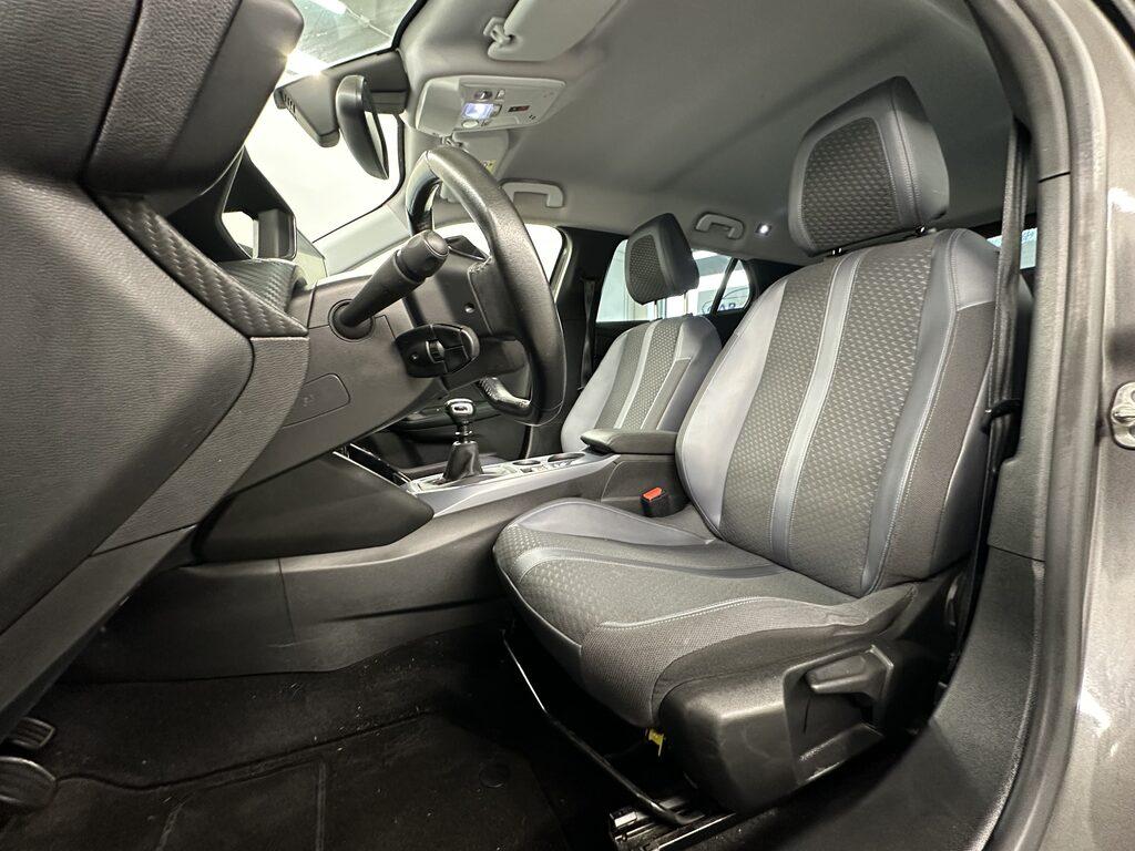 Peugeot 2008 1.2 puretech Allure s&s 100cv