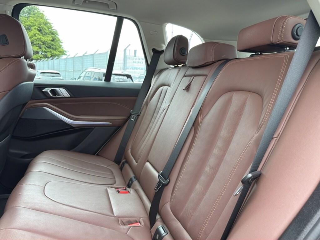BMW X5 xdrive30d mhev 48V Business auto