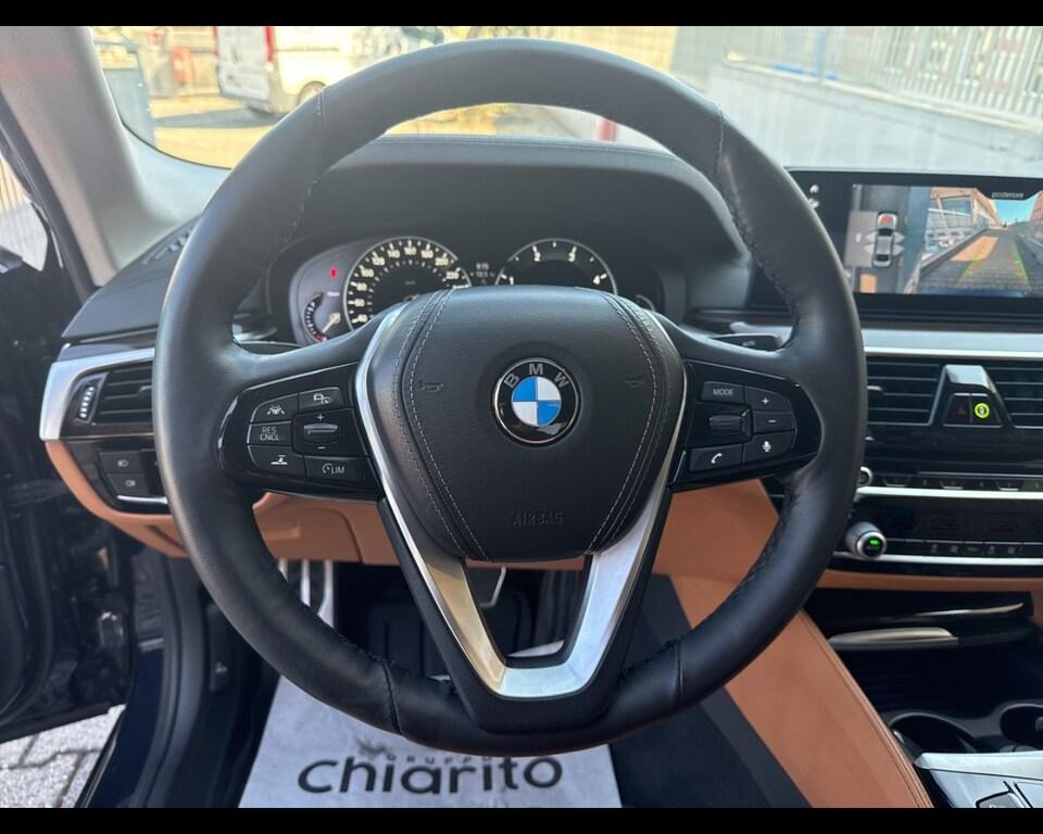 BMW Serie 5 520d xdrive Luxury auto