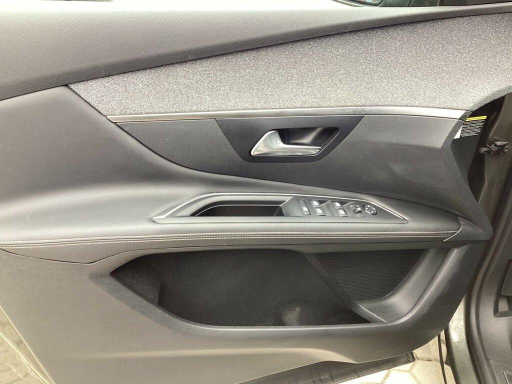 Peugeot 3008 1.5 bluehdi GT Line s&s 130cv