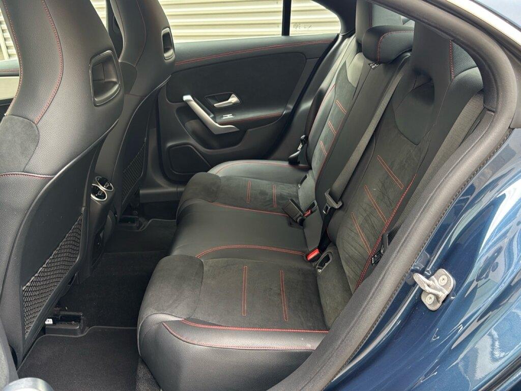 Mercedes CLA 180 Premium auto