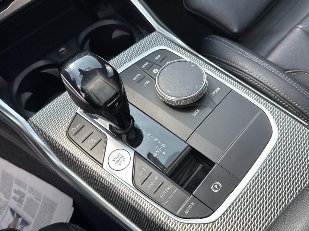 BMW Serie 3 320d mhev 48V xdrive Msport auto