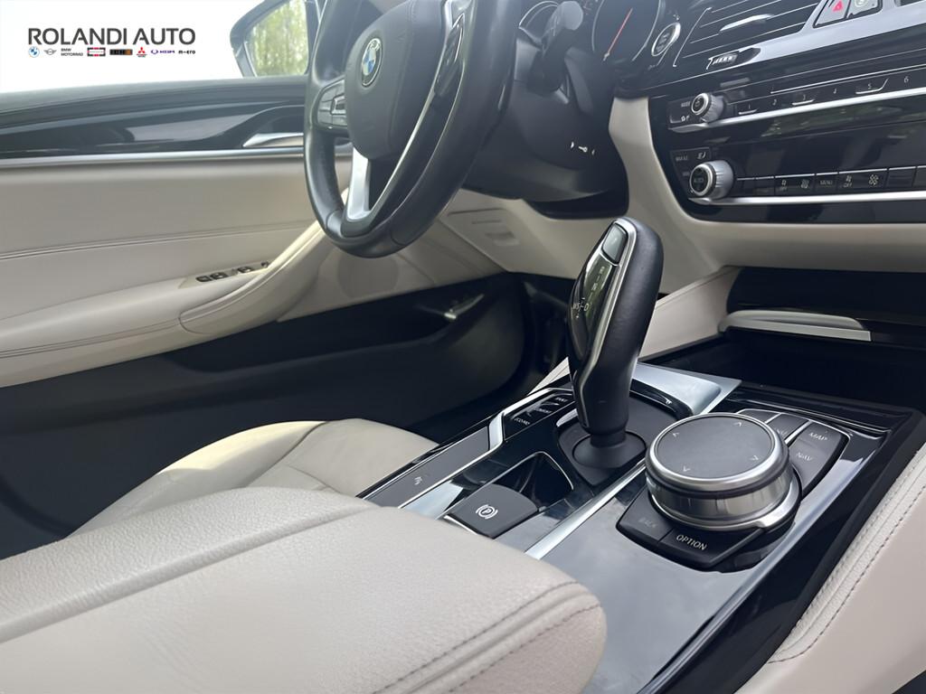 BMW Serie 5 520d Touring Luxury auto