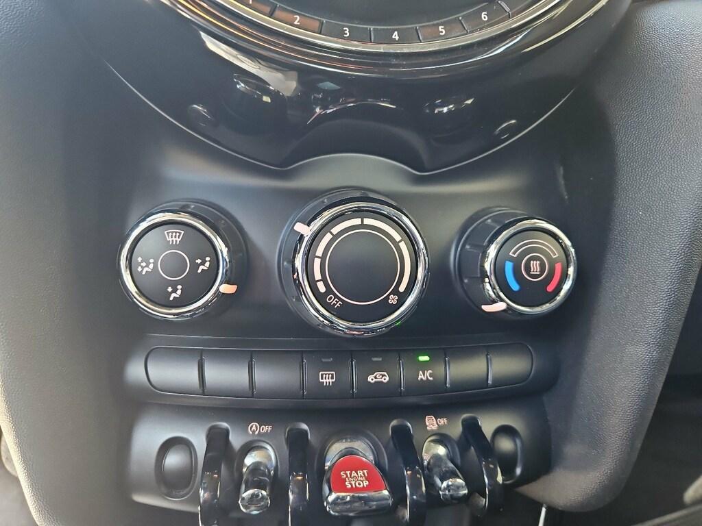 Mini Cooper D 1.5 D Cooper D Hype