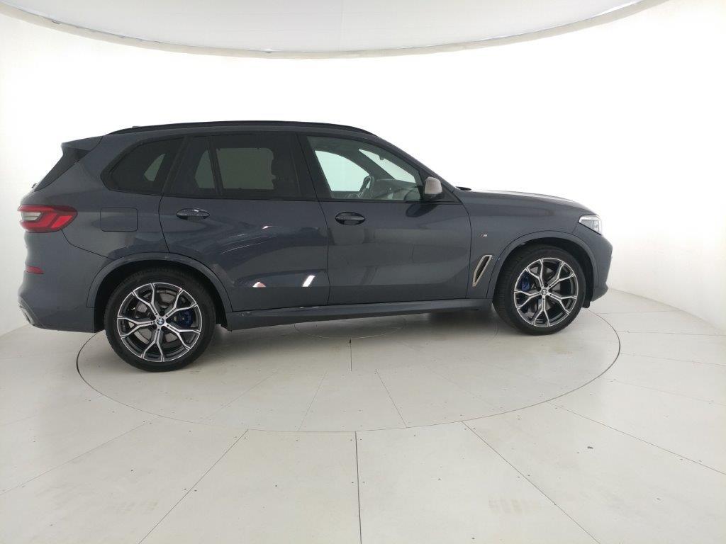 BMW X5 M X5 M50i auto