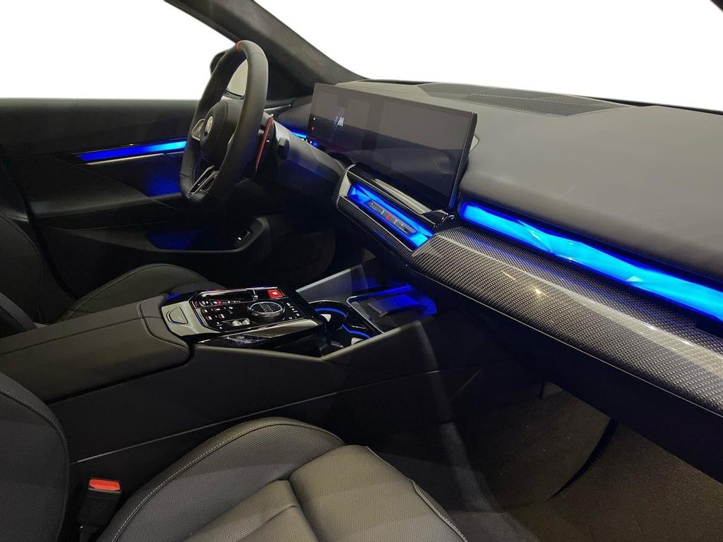 BMW M5 Touring 4.4 727cv auto