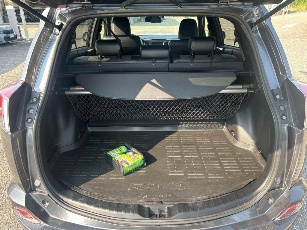 Toyota RAV4 2.5 vvt-i hybrid Style 2wd e-cvt my17