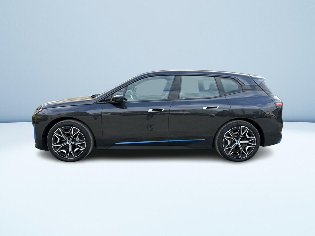 BMW iX xdrive40