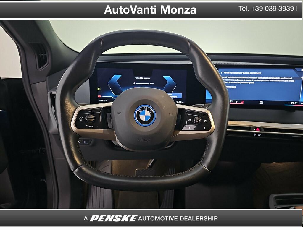 BMW iX xdrive50 pacchetto sportivo